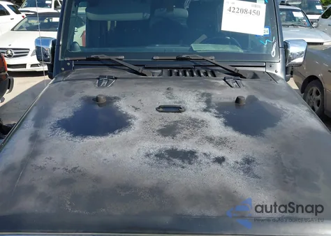 2011 Jeep Wrangler Unlimited Sport from USA, damaged, VIN 1J4HA3H18BL504404